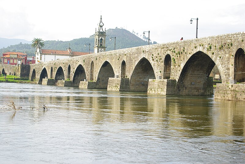 Menemo em Ponte de Lima (PT)