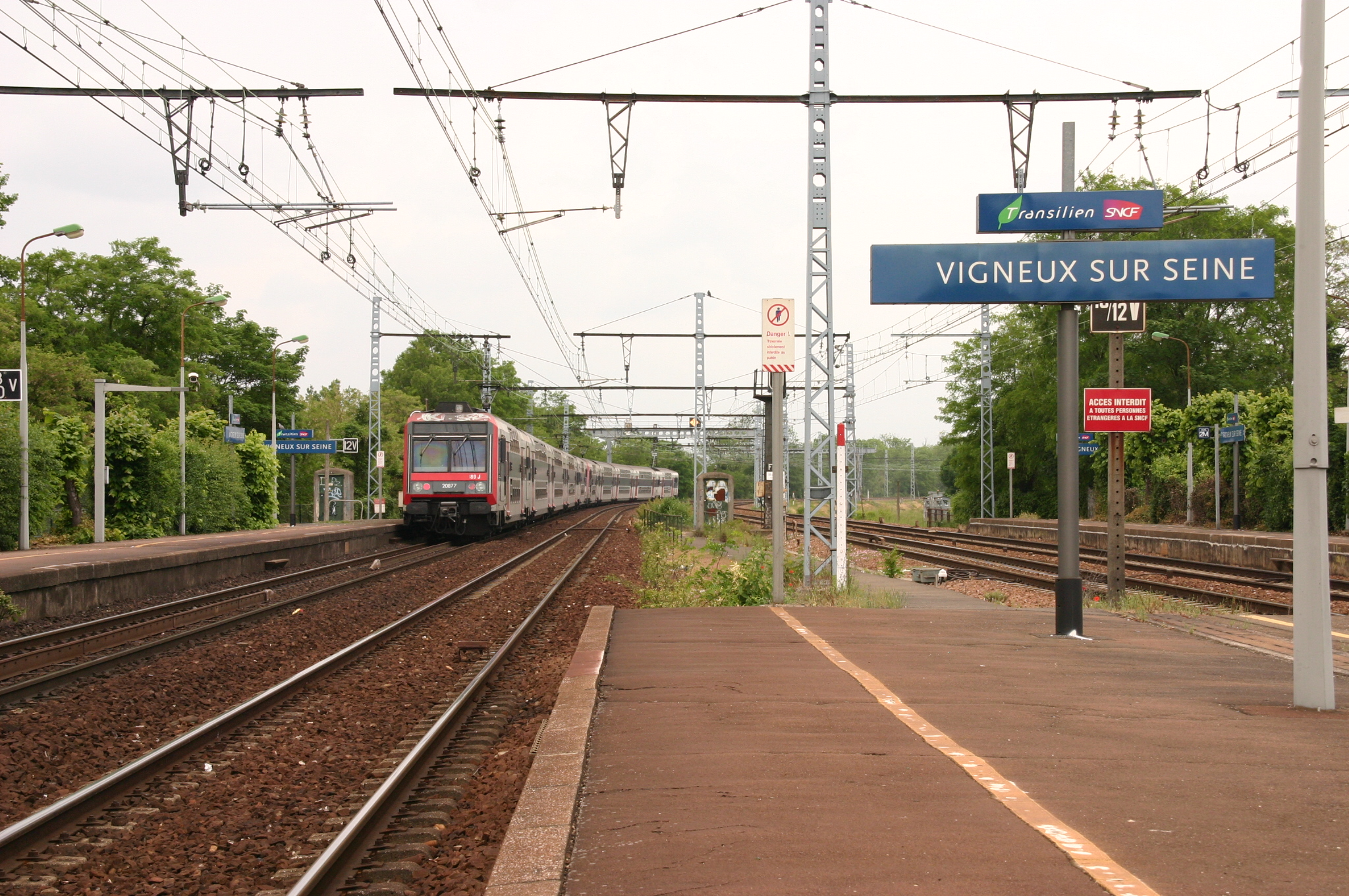 Fdansd Pute dans Vigneux-sur-Seine (FR)